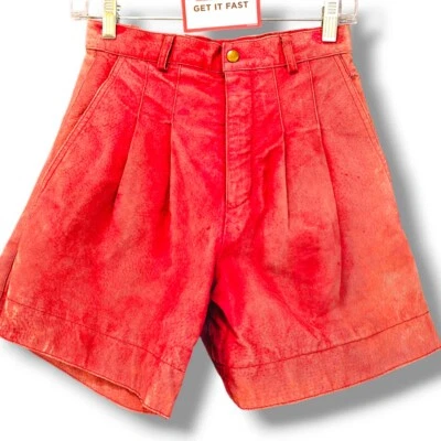 Y2K винтажный Via Max кожи немецкой замши шорты размер 5 W26» красный плиссированные молнии с высоким подъемом  - Изображение 1 из 4