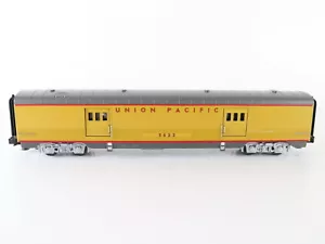 MTH O Union Pacific UP 5622 Yellow & Gray Baggage Passenger Car 3 Rail - Picture 1 of 6