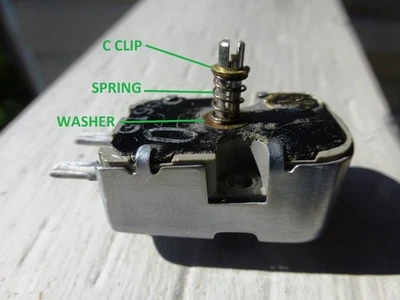 C-Clip f Stylus Assembly GE VR RPX RPJ Variable Reluctance Cartridge Triple Play - Image 1 of 4