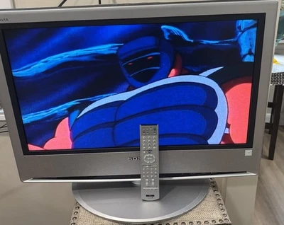 Sony Bravia KLV-S26A10 26" 720p HD LCD Television Tested Retro Gaming TV Remote - Image 1 of 4