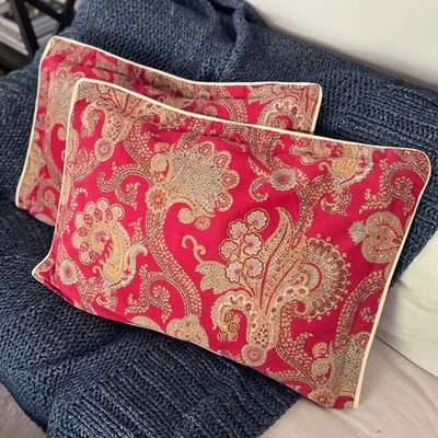 2 Ralph Lauren ~ Chaps Juliette Paisley STANDARD Pillow Shams Holiday Red Floral - Image 1 of 4