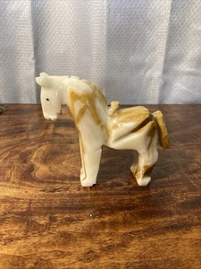 Vintage Onyx Alabaster Hand Carved Marble Stone White & Brown Horse/Pony Figure - Picture 1 of 15