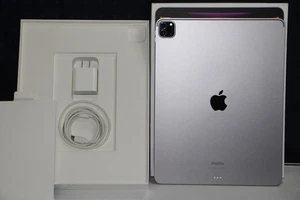 Apple iPad Pro 12.9-inch (6th gen) A2436 512 GB, Wi-Fi, 12.9 in - Afbeelding 1 van 13