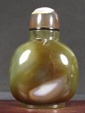 Chinese Handmade Carved Natural White Brown AgateSnuff Bottle