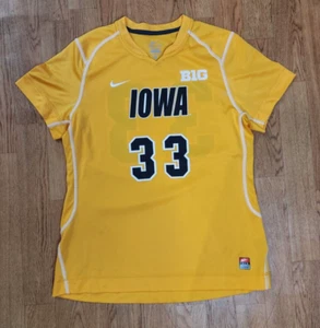 Iowa Hawkeyes Game Worn Soccer Jersey Big 10 Women #33 Nike Sz. L - Picture 1 of 3