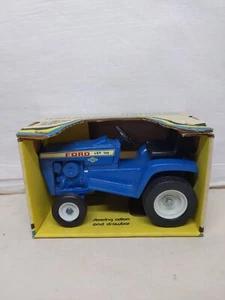Ertl Ford LGT 145 Lawn and Garden Tractor  1/12 70's  - Picture 1 of 6