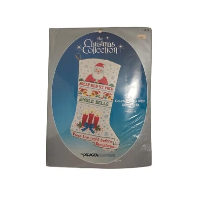 Kit de Medias Punto de Cruz Colección Navidad Paragon “Jolly St. Nick” #6224 Foto 1 de 3