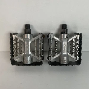 Vintage Odyssey BMX Bike Pedals Triple Trap - Picture 1 of 15