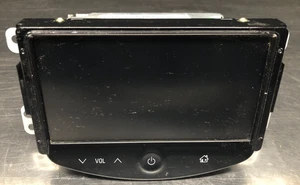 2013 2014 Chevrolet Sonic Am Fm Stereo Radio Receiver 7” Display Screen OEM - Picture 1 of 7