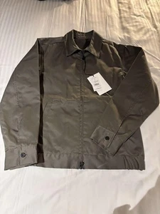 Chaqueta de nailon verde oliva Momotaro Jeans M como nueva ropa exterior unisex - Imagen 1 de 4
