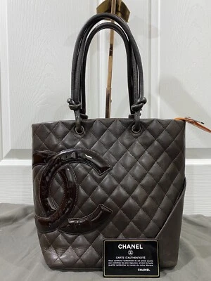 Bolso de mano Chanel Cambon marrón oscuro Foto 1 de 4