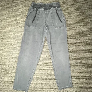 Zara Size XS Girl Pants Joggers Tapered Cut Off Active Gym Gray - Picture 1 of 11