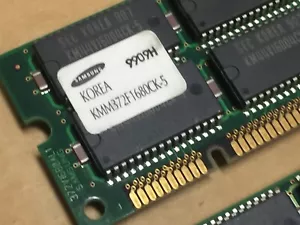 Samsung KMM372F1680CK-5, 128MB EDO DIMM, ECC&Buffer, 168Pin, 50ns ,= Test-PASS - Picture 1 of 3