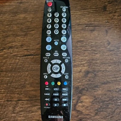 Samsung TV Remote BN59-00687A Fast Shipping! (KIE20081016) - Image 1 of 4