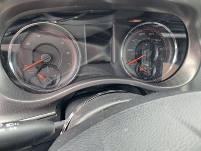 Speedometer Cluster 140 MPH Fits 12 CHARGER 4749262 Foto 1 de 4