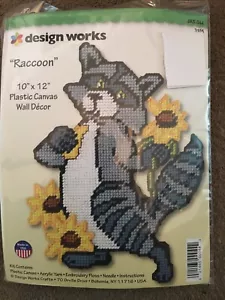 New NIP Plastic Canvas Wall Decor Raccoon Kit - Picture 1 of 1
