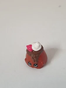 Figure Shopkins Season 2 - Choco Lava Cake - about 3 cm tall - Foto 1 di 2