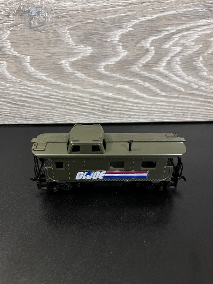HO Scale TYCO GI JOE ARMY Caboose F90 Original - Image 1 of 4