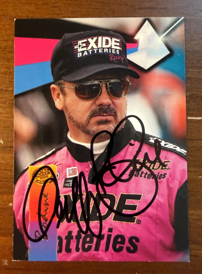 Geoff Bodine Signed 1995 MAXX Medallion NASCAR Autograph  - Image 1 of 1