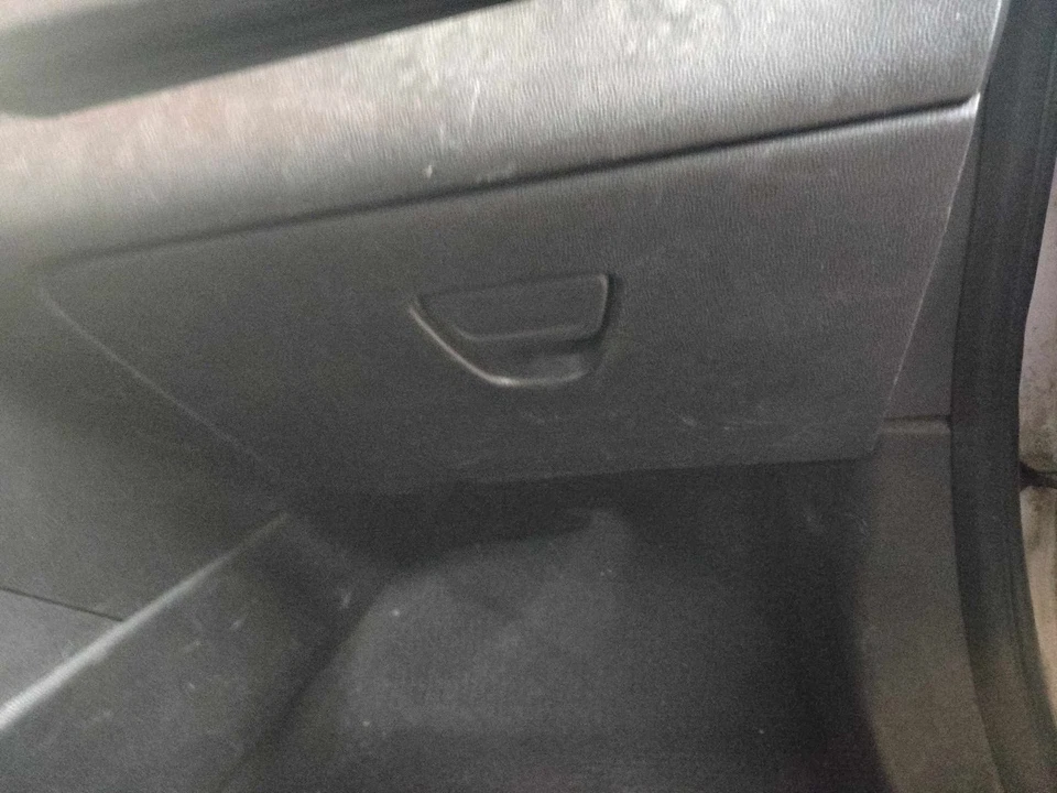 Glove Box FORD FIESTA 11 12 13 14 15 16 17 18 19 Foto 1 de 1
