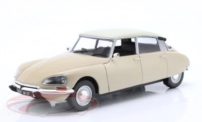 Citroen D Special year 1972 beige 1:18 Solido Diecast Model Car - Image 1 of 4
