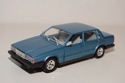 A87 1:25 POLISTIL S-209 S209 S 209 2209 VOLVO 780 GLE 780GLE MET. BLUE MINT COND - Immagine 1 di 4