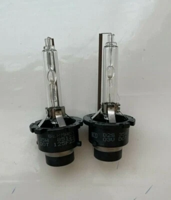 2PCS NEW OEM D2S 4300K 66240 66040 85122 XENON HID HEADLIGHT BULBS LAMPS SET - Image 1 of 4