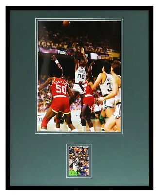 Robert Parish Signed Framed 16x20 Photo Poster Display Boston Celtics Chief - Image 1 of 2