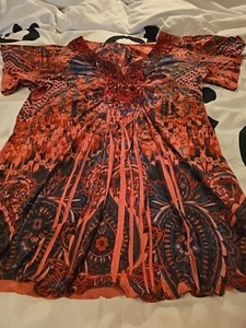 Womens Flowy Pleated Top With Embroidery  Floral Size L - Picture 1 of 14