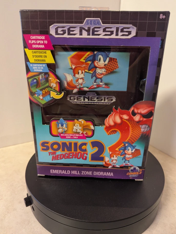 Console Heroes: Sonic 2 Diorama – Sonic & Tails Figures – Emerald Hill Zone - Image 1 of 3