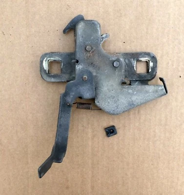 Ford F 1996 camioneta pickup F 150 250 350 capó pestillo  Foto 1 de 4