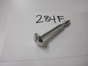 *1EA OEM HONDA PESTILLO, CAJA DE HERRAMIENTAS PERNO C70 PASAPORTE 1982-1983 (284F) - Imagen 1 de 1