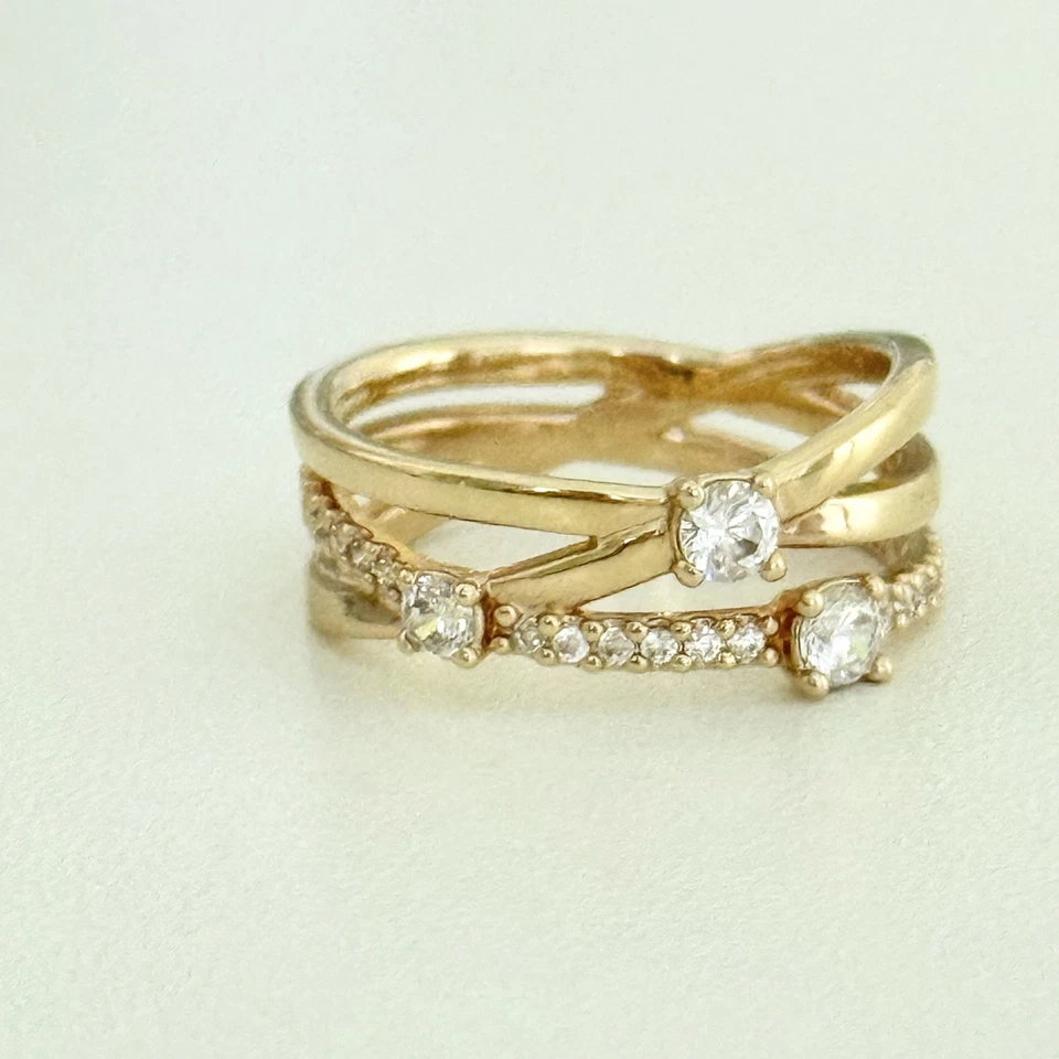 Pandora Brillante Triple Banda Transparente Circonita cúbica Chapado en Oro Rosa Brillante Anillo Talla 6 Foto 1 de 4