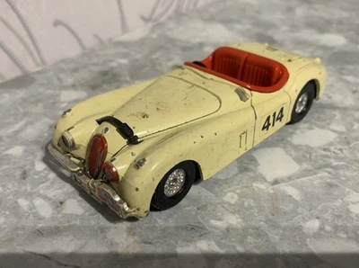 CORGI Jaguar Sports XK 120 Cream Red Interior toy car - Image 1 of 4