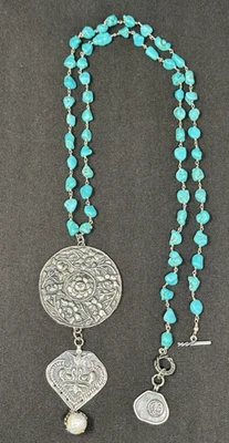 Collar Turquesa Super Largo LOVE HEALS con Doble Medallón y Perla Cuelga Foto 1 de 4