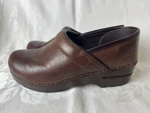 Dansko Brown Leather slip on  Shoe Clogs Slip-On Women’s Size 7.5-8 US 38 EU - Picture 1 of 10