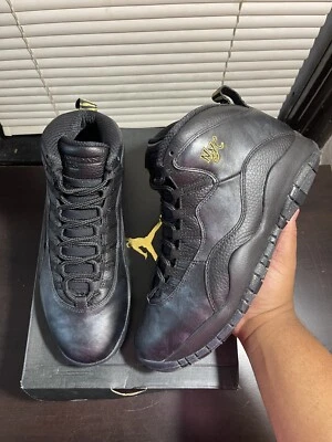 Air Jordan 10 Retro NYC Talla 10.5 Totalmente Nuevo Foto 1 de 4