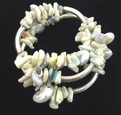 OFF WHITE SEASHELL Iridescent SNAIL Shells Pieces WRAP BRACELET Vintage Silvertone TUBES