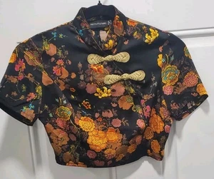 Prettly Little Thing Orientalisches Cropped Top Schwarz Mehrfarbig Gr. 0 Neu ohne Etikett  - Bild 1 von 7