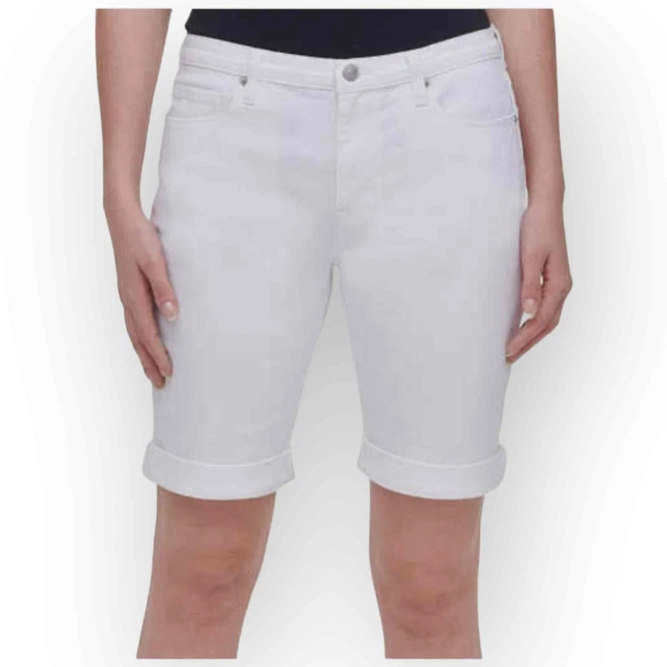 WOMENS SIZE 4 DKNY WHITE JEAN SHORTS -
