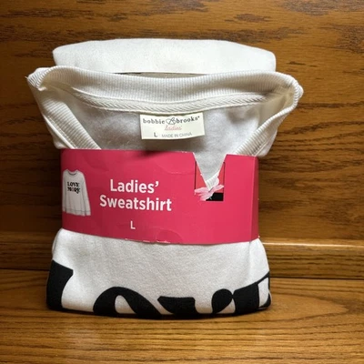 Sudadera Bobbie Brooks Damas “Love More” Crema con Rosa Cara Smiley Talla Grande Foto 1 de 4