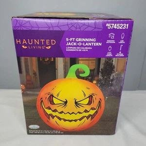 Nuevas luces LED inflables Haunted Living 5 pies Grinning Jack O Linterna - Imagen 1 de 2
