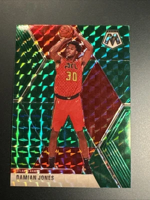 Damian Jones 2019-20 Mosaic Basketball Green Prizm Card #34 Atlanta Hawks NBA - Image 1 of 2