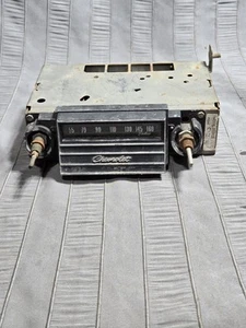 1965 Chevrolet Passenger Car A.M. Radio Impala Caprice Belair Biscayne 986096 - Picture 1 of 7