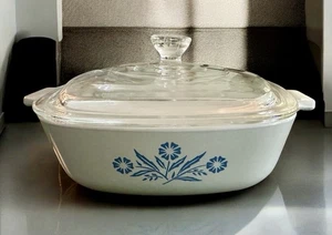 Vintage Corning Ware P-1-B  Square Blue Cornflower 1 Qt. Dish w/ E-19 Lid - Picture 1 of 9