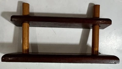 Raro De Colección Madera Letrero Escritorio Contador Decoración Billetes Letras Libros Fieltro Moderno Foto 1 de 4