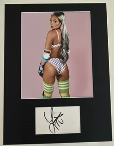 Liv Morgan (WWE) **HAND SIGNED** 16x12 mounted display ~ AUTOGRAPHED - Picture 1 of 1