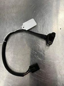 2005 2006 Suzuki GSXR 1000 OEM Speed Sensor 05 06 - Picture 1 of 4