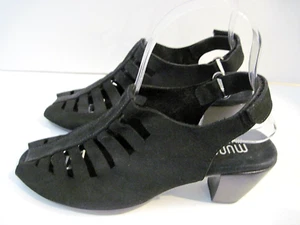 MUNRO "ABBY" BLACK NUBUCK LATTICE CUT SLINGBACK BLOCK HEELS SIZE 7 M - Picture 1 of 6