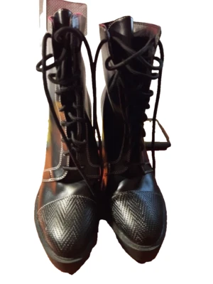 НОВЫЙ! Forever 21 искусственной кожи блок каблук боя загрузки черный размер 9 - Изображение 1 из 4